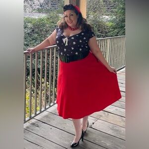 Unique Vintage Brand Red Swing/Midi Skirt with pockets -  Size 5X